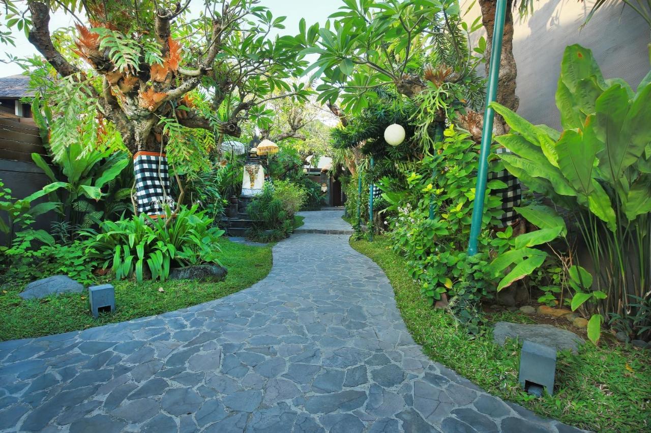 Le Jardin Villas Seminyak Eksteriør billede